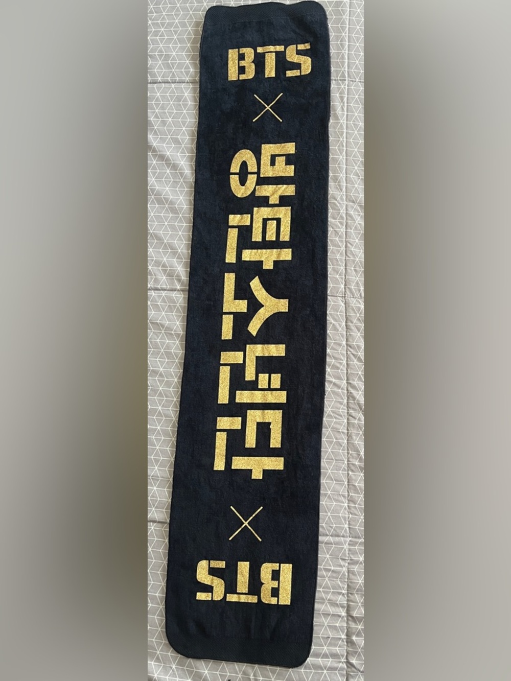 BTS 1ST FAN MEETING OFFICIAL SLOGAN MERCH 37131 (RARE) SHIMMER GOLD & SILVER